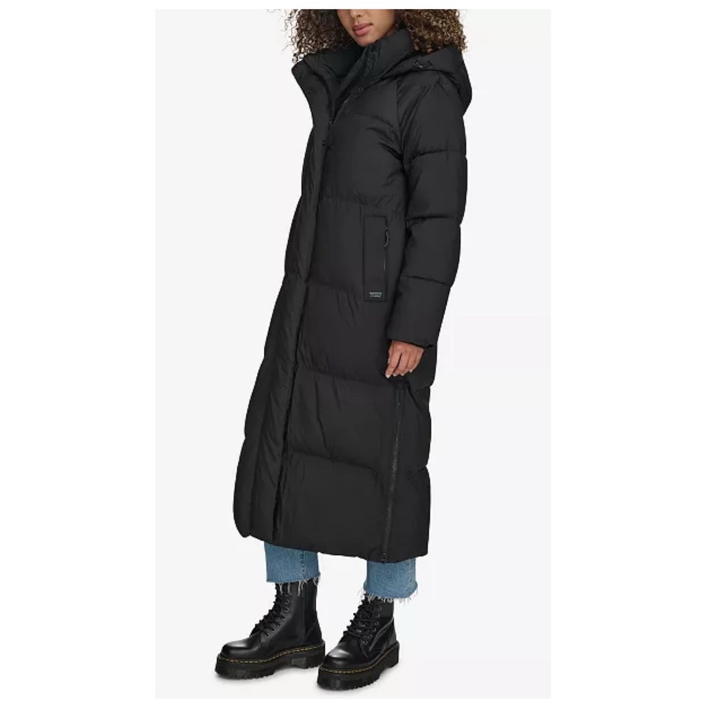 Levi Strauss & co  Extra long Women’s-NAVY  BLUE   Puffer  Coat